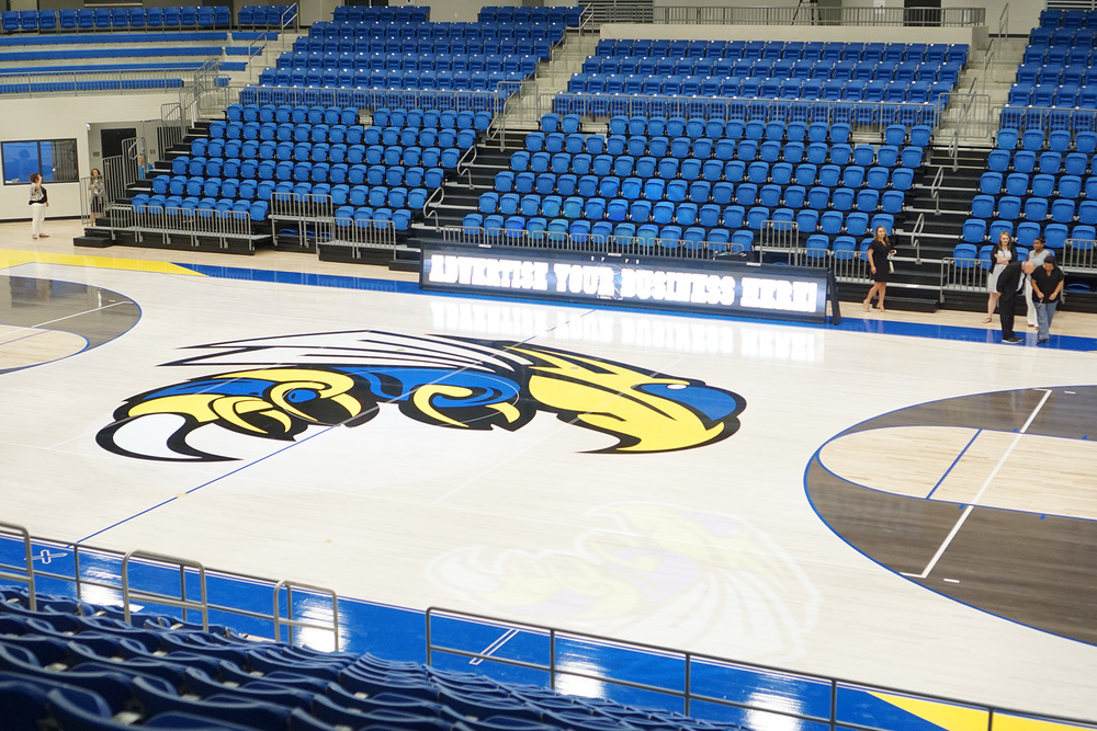 picture of Yellowjacket Arena basketball court