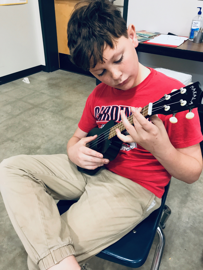 Student with ukulele 